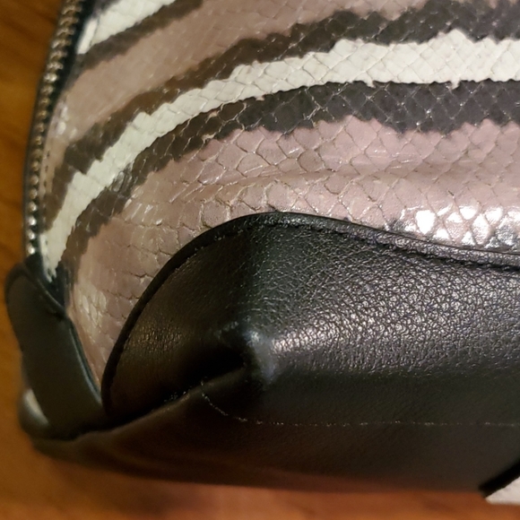 Coach large Bleeker snake domed bag - Picture 6 of 12